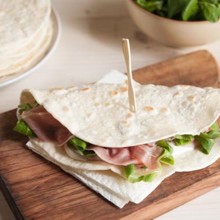 piadina-3-kUNG-U4310010659249008I-620x385@Cucina-Web
